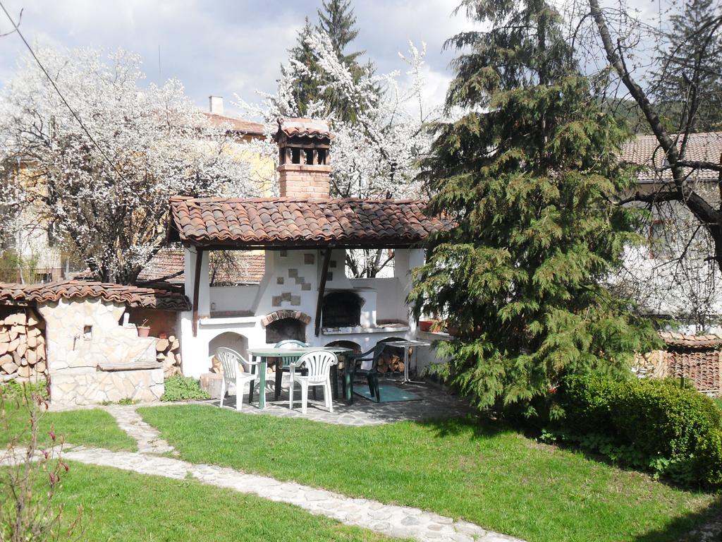 Borimechkova Kashta Hotel Koprivshtitsa Exterior foto